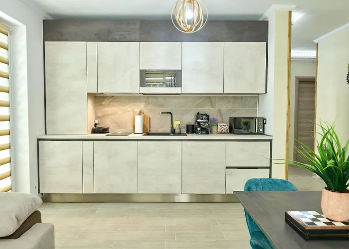 Bamboo Sea View - Pools And Parking