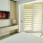 Apartament Bamboo Sea View - Pools And Parking Mamaia